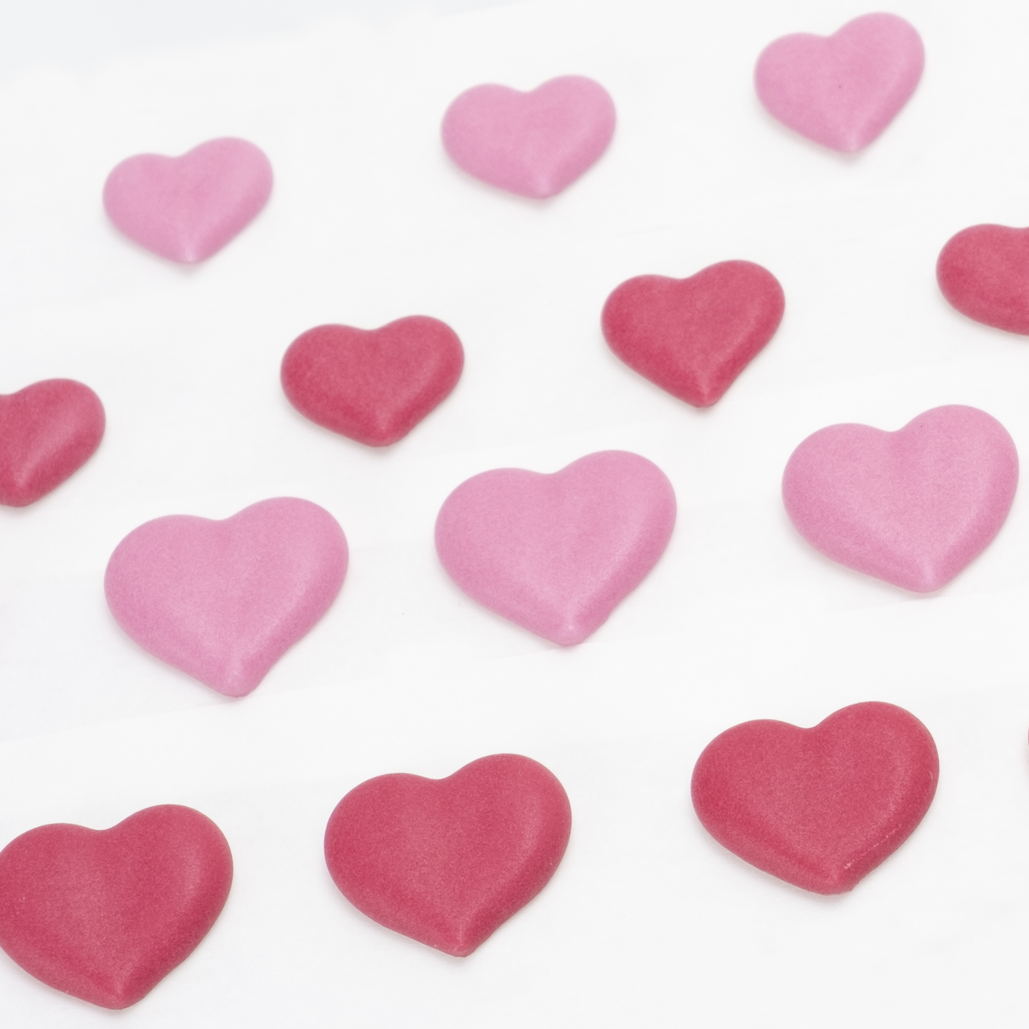 Sugar hearts red and pink, small and large 48 pcs.