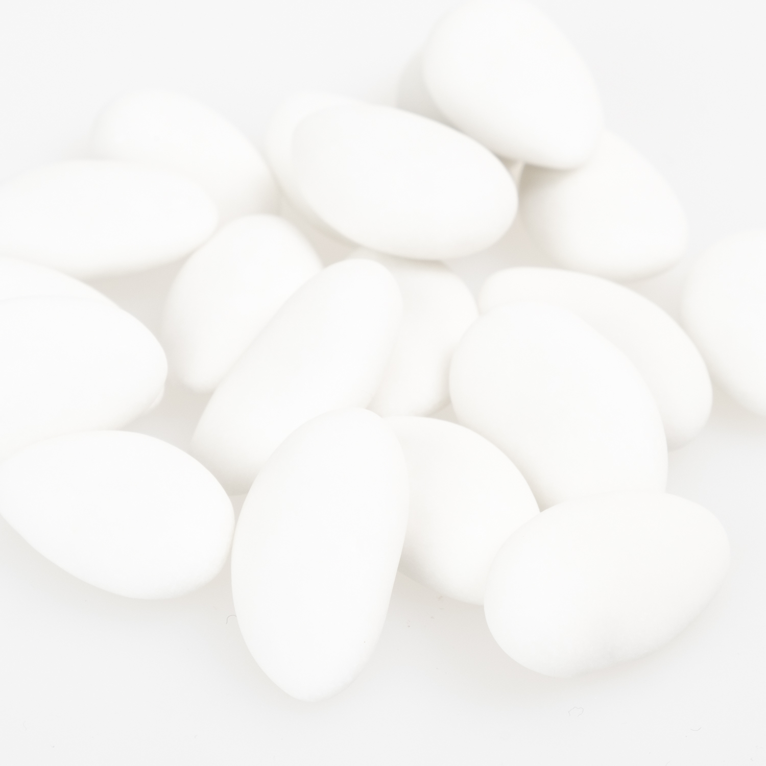 Sugared almonds white 150g