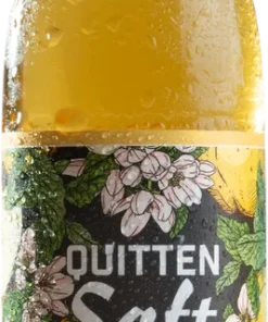 Quince juice from orchard fruit