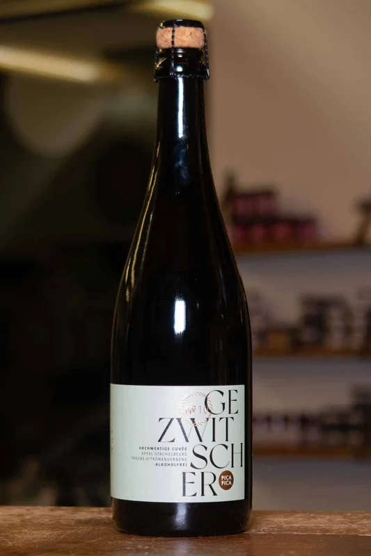 Gezwitscher No. 10 – prickelndes Frucht-Cuvée alkoholfrei